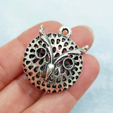 5 pieces - Hollow Owl Charms Tibetan Antique Silver Pendants Dangle K