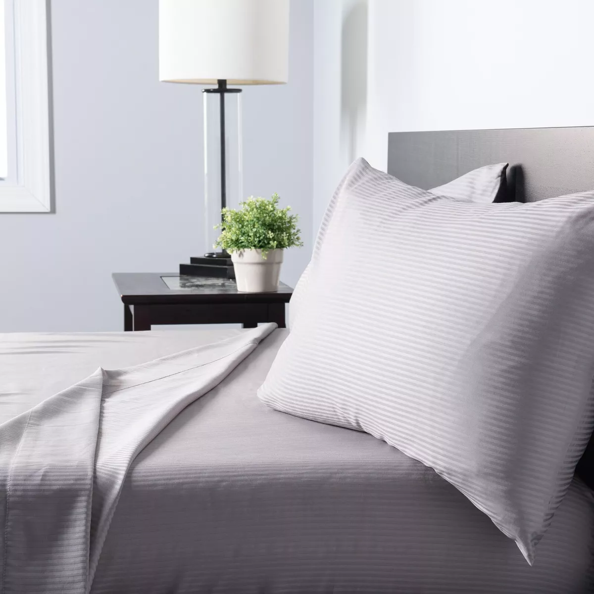 SureFit 4 Piece Bed Sheet Set Luxury Ultra Soft KING sheets 100