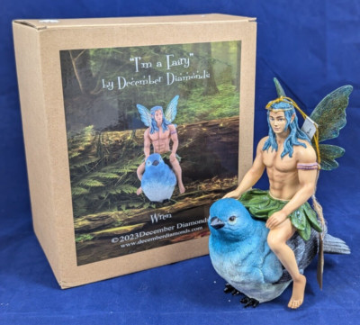 2023 DECEMBER DIAMONDS ''I'M A FAIRY''WREN 55-55-428 SITTG ON BIRD 7.5'' TALL