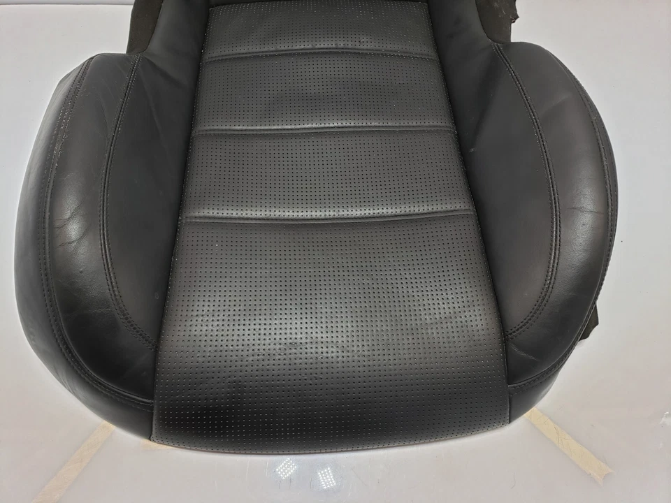 ✅08-14 OEM Mercedes C216 CL63 AMG assento inferior dianteiro direito couro - Imagem 3 de 4