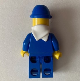 3 Lego Western: 6716 Weapons Wagon, 6712 S. Showdown, 6790 B. Wheelgun- all 100%