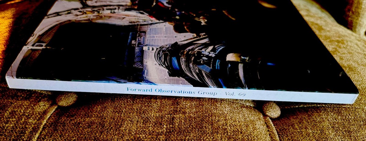 洋書 Forward Observations Group vol.69 Forward Observations Group FOG FORWARD COFFEE TABLE BOOK