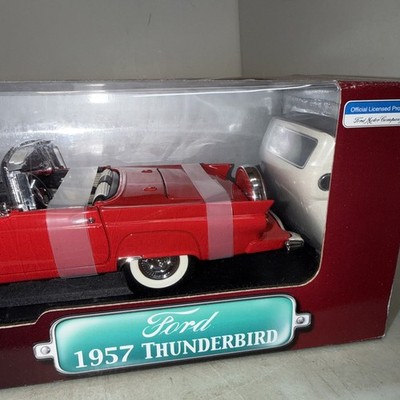 Road Signature 1957 Ford Thunderbird 1 18th Scale for sale online