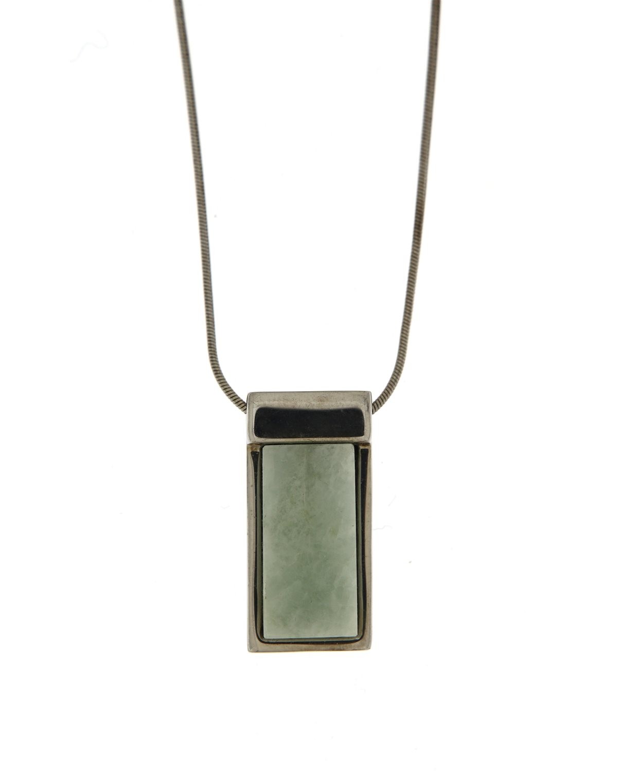 Collier en argent Nuovegioie orné de pierres fines pour l'élégance au féminin