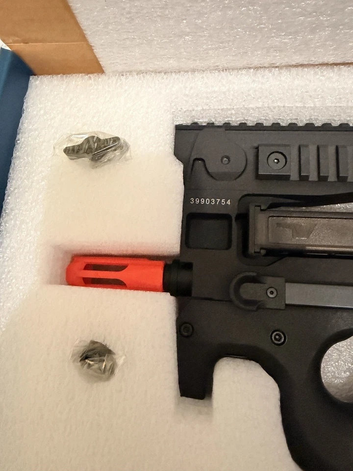 EMG/KRYTAC FN Herstal P90 Airsoft AEG Cybergun Licencia Negro Foto 4 de 4