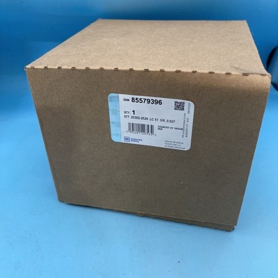 New Genuine GM Engine Mount 85579396