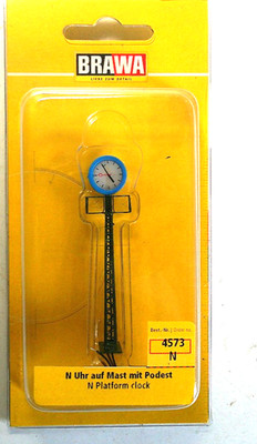 Uhr auf Mast mit Podest Brawa 4573 Spur N OVP