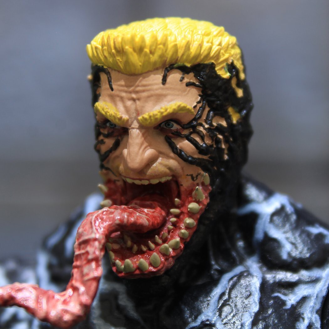 1/12 Custom Marvel Legends Symbiote Eddie Brock Venom Tongue Out Head Sculpt