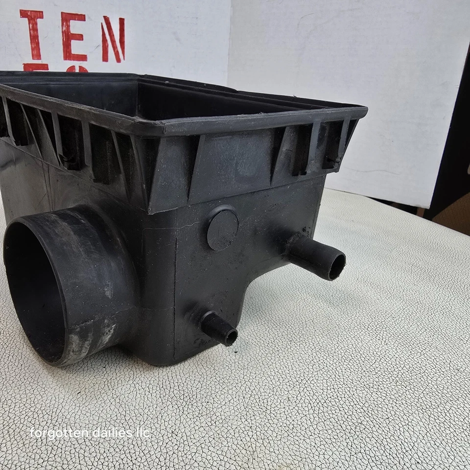 Caja de filtro de aire Dodge Daytona Turbo 4275665 Chrysler Plymouth Foto 2 de 4