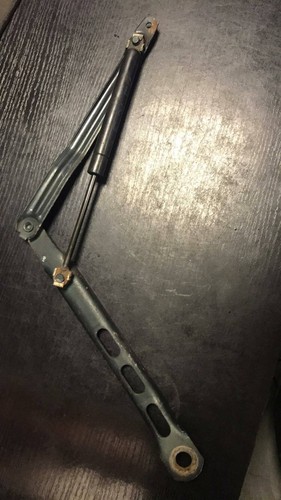 TOPRAN Motorhaube Gasfeder Federbein passend für BMW E34 Kombi Limousine 1944119