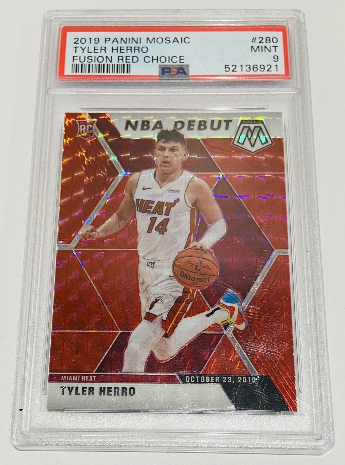 2019-20 Panini Mosaic Fusion Red Choice /88 Tyler Herro NBA Debut RC #280 PSA 9