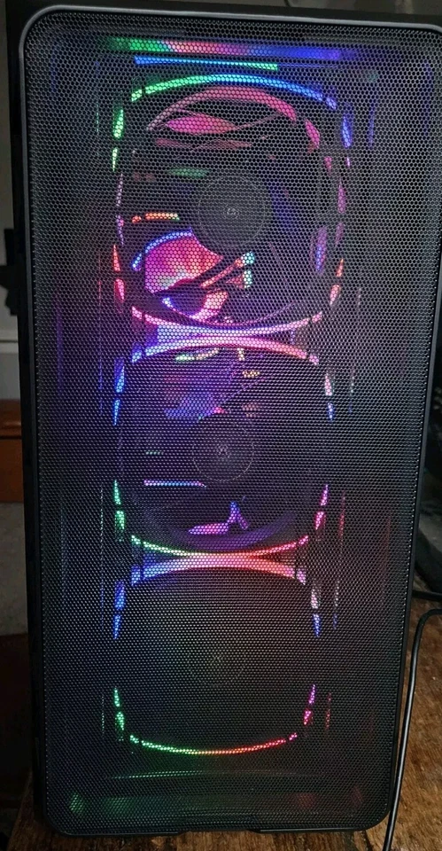 Gaming PC i5 12600k 6700XT 12gb Gpu 32GB DDR5 1TB M.2 4TB HDD - Image 3 of 4