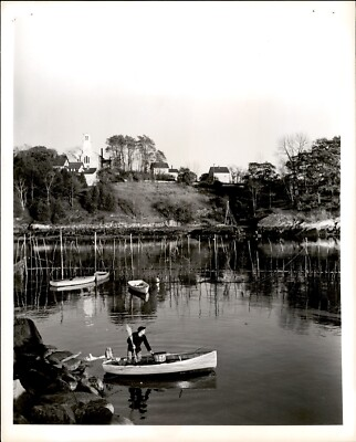 #ad LG993 1959 Original Photo LOBSTER FISHERMAN Checking Traps Boat on Still Water $20.00