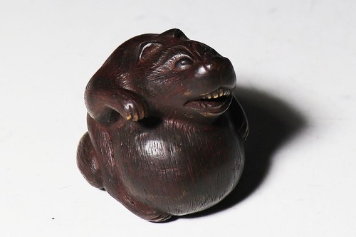 Netsuke Inro Sagemono Edo Ära japanisch antikes Holz geschnitzt Tanuki Waschbär-Hund - Bild 3 von 7