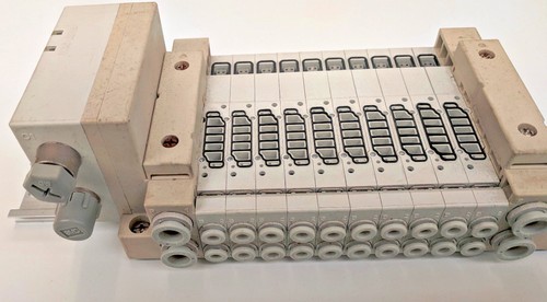 SMC PNEUMATIC EX500-S001, SSV5V1-W16SA2WD-10B-C4D MANIFOLD, - Picture 2 of 4
