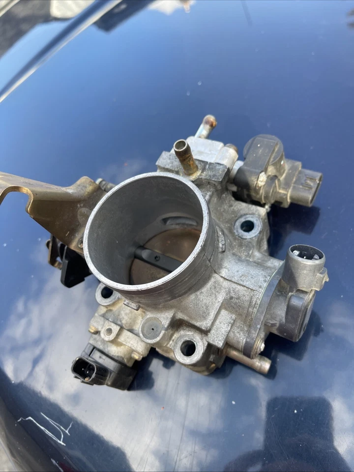 Honda Odyssey 2001 01 3,5 L 24 V carrocería del acelerador conjunto de válvula de acelerador MX136800-1011 Foto 3 de 4