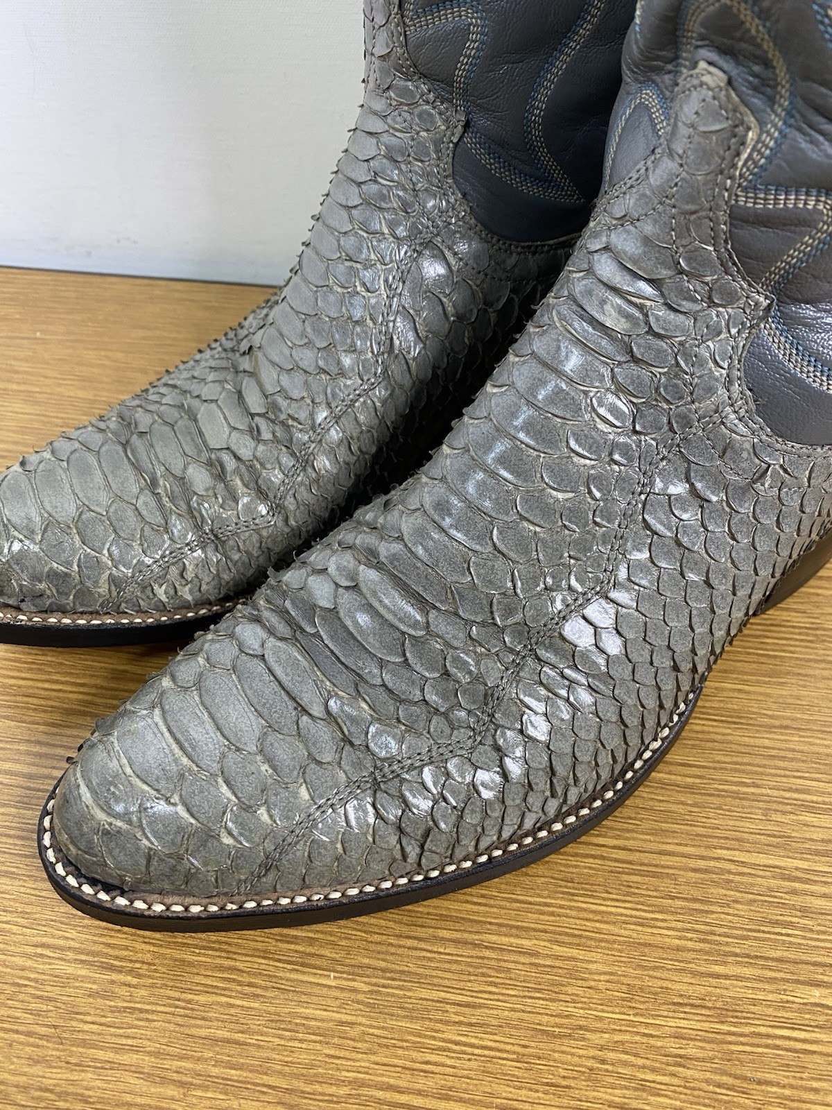 VTG Dan Post Gray Python Snakeskin Western Boots … - image 4