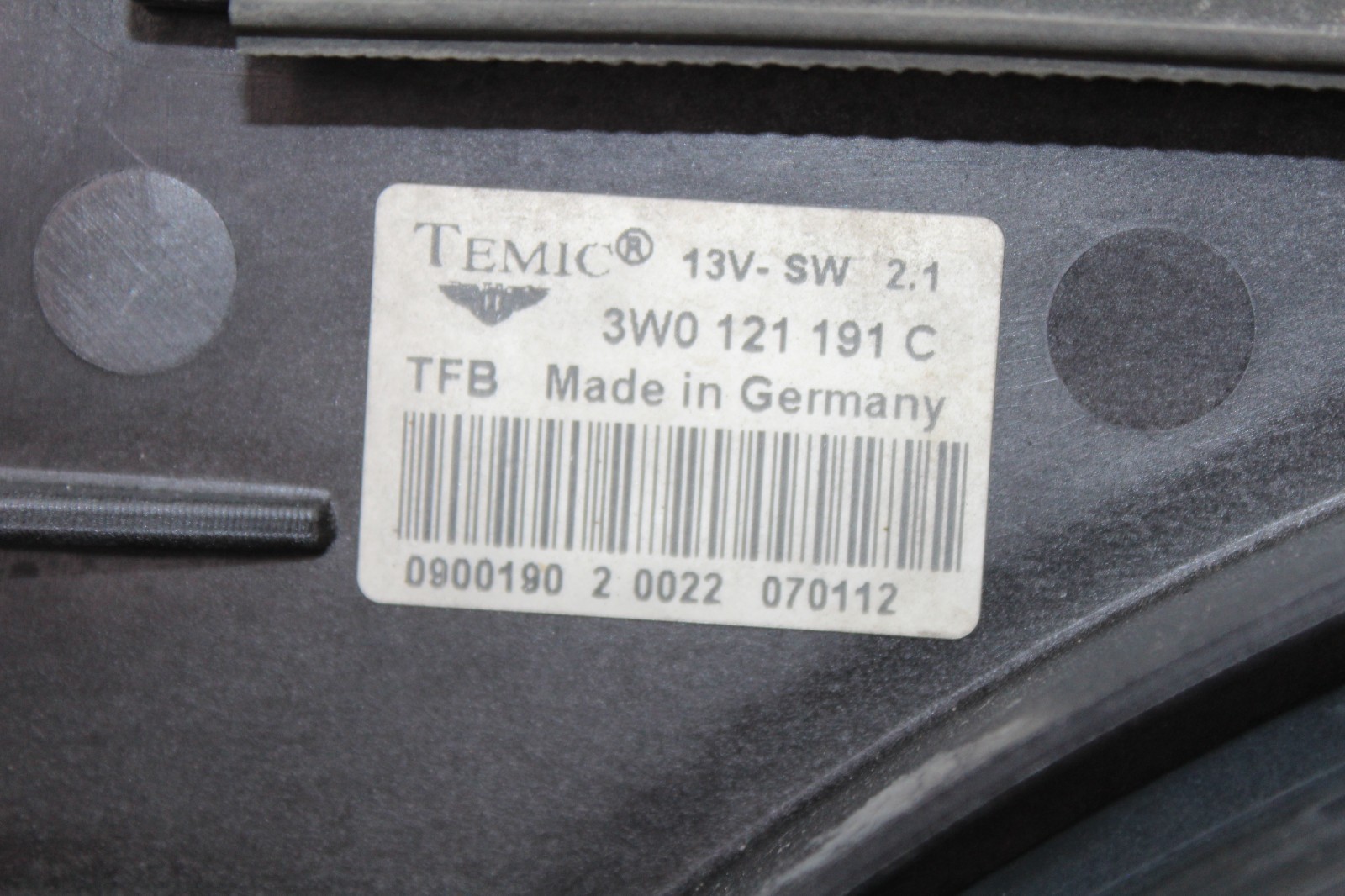 Bentley Continental Engine Cooling Radiator Fan Motor Shroud Set OEM 2003-2007