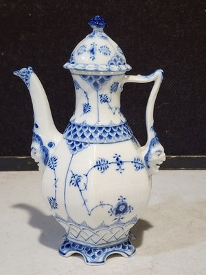 RARE SIZE - ROYAL COPENHAGEN SMALL COFFEEPOT BLUE FLUTED FULL LACE 1030