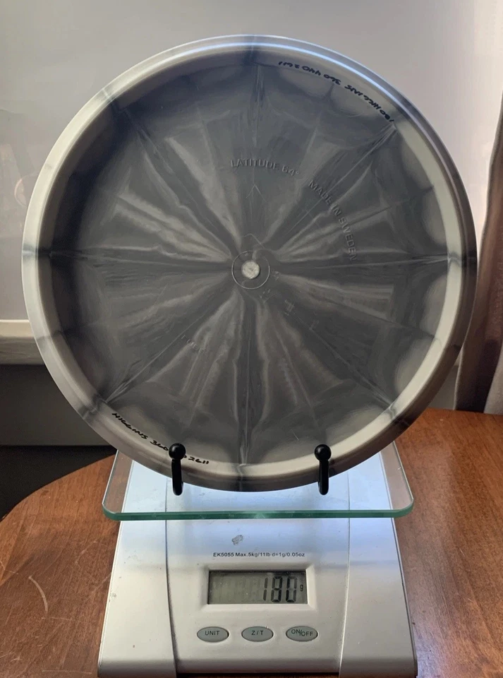 Latitude 64 Retro Fuse Midrange Black 180 Grams - Image 4 of 4