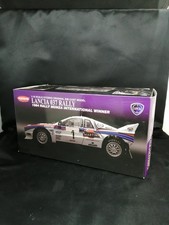 Kyosho 1/18 Lancia 037 Rally Martini Minicar