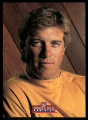1992 Pro Line Profiles #9 John Elway Denver Broncos football card