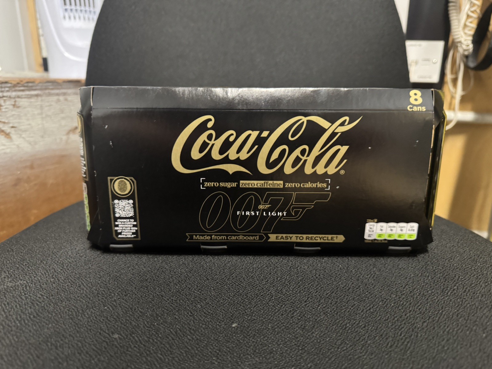 Coca Cola Zero Caffeine 007 First Light James Bond 8x330ml Can Limited Edition