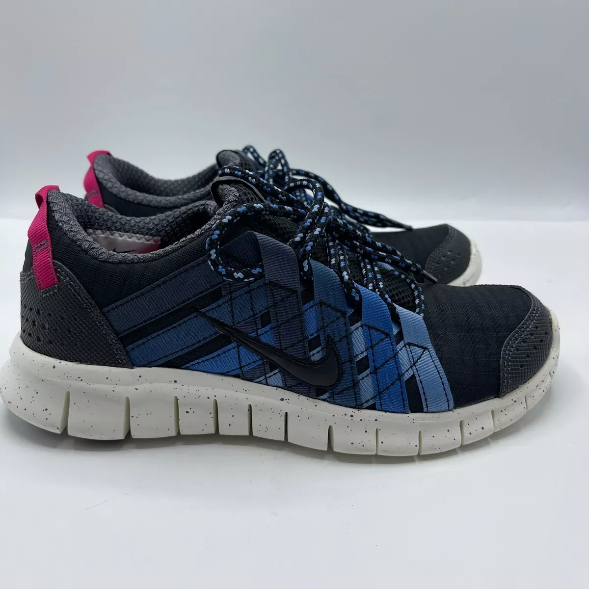 Nike free powerlines womens black sales
