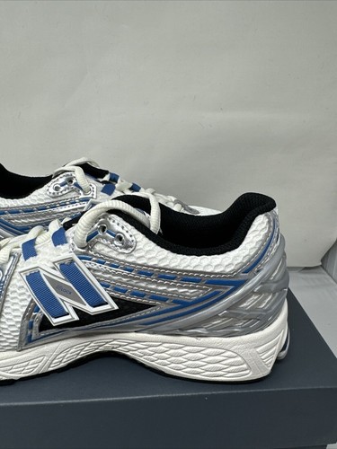 2023 New Balance 1906R Silver Metallic Blue White M1906REB Men's Size 6.5 Men - Imagen 3 de 8