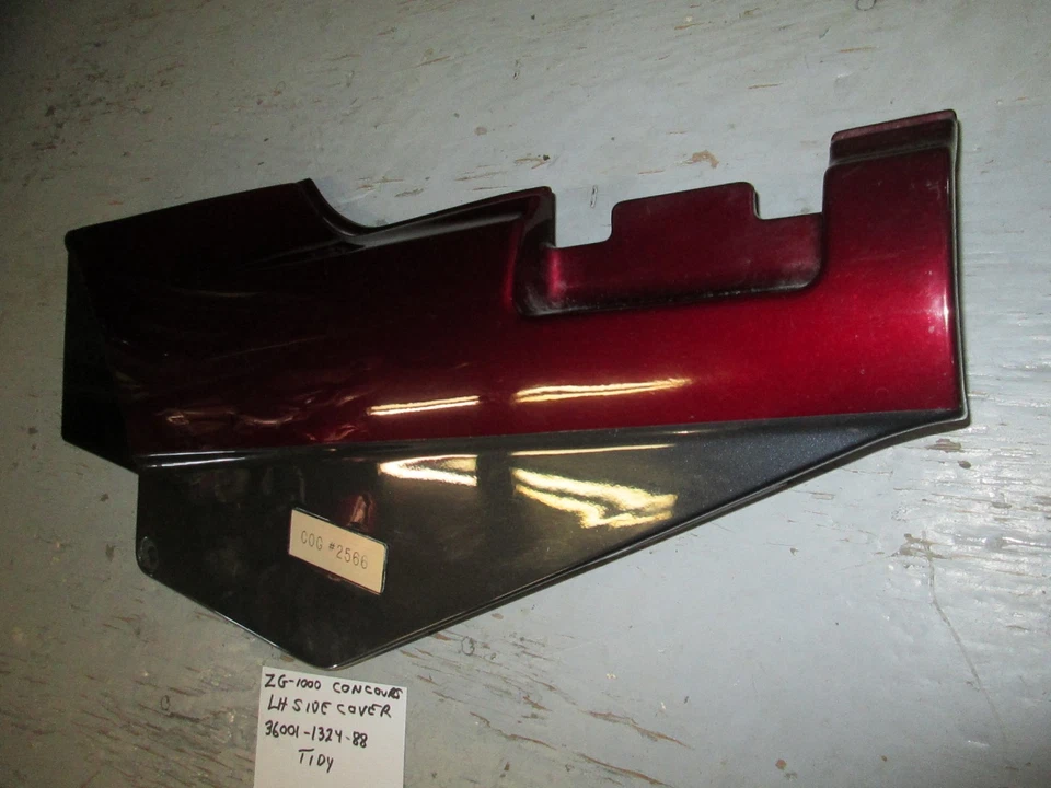 Kawasaki ZG1000 1996 Concours L/H cubierta lateral roja/gris/negra 36001-1324-88 Foto 2 de 4