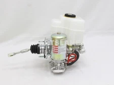 Toyota Land Cruiser 200 OEM Brake Booster With Master Cylinder 47050-60311