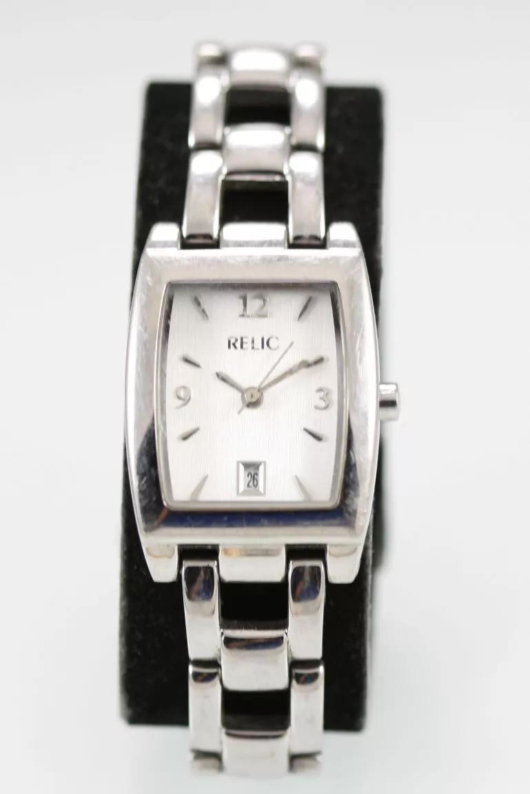 Relic Watch Women Silver Stainless Steel 30m Water Res Battery White Date Quartz