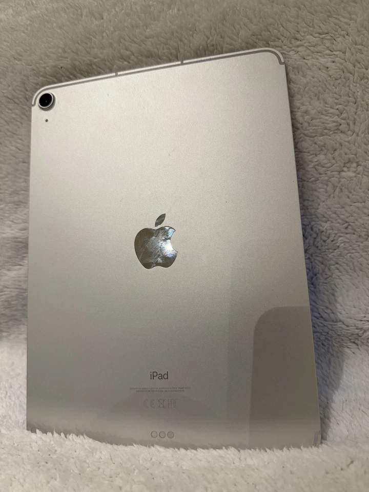 Apple iPad Air (4th generation) · 64GB · Cellular, photo 3 of 5