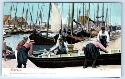 Marken - Havendijk NETHERLANDS Postcard