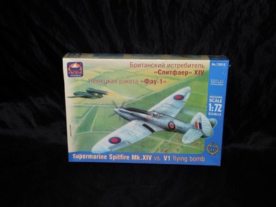 Supermarine Spitfire Mk.XIV vs V1 Flying Bomb Model Kit NEW Airplane 1:72 Scale