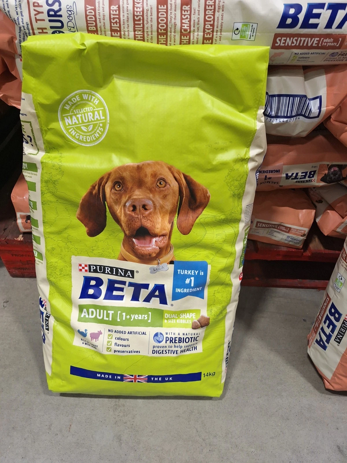 Beta Adult Dry Dog Food With Chicken 14kg!