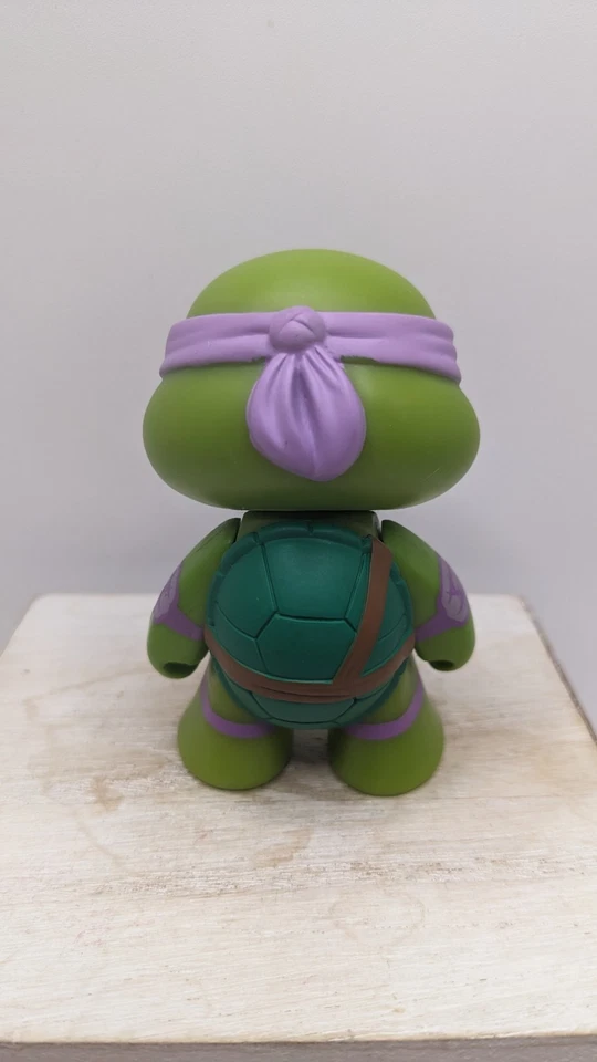 Figura de vinilo 2014 Viacom Kidrobot TMNT Teenage Mutant Ninja Turtles Donatello 3" Foto 3 de 4