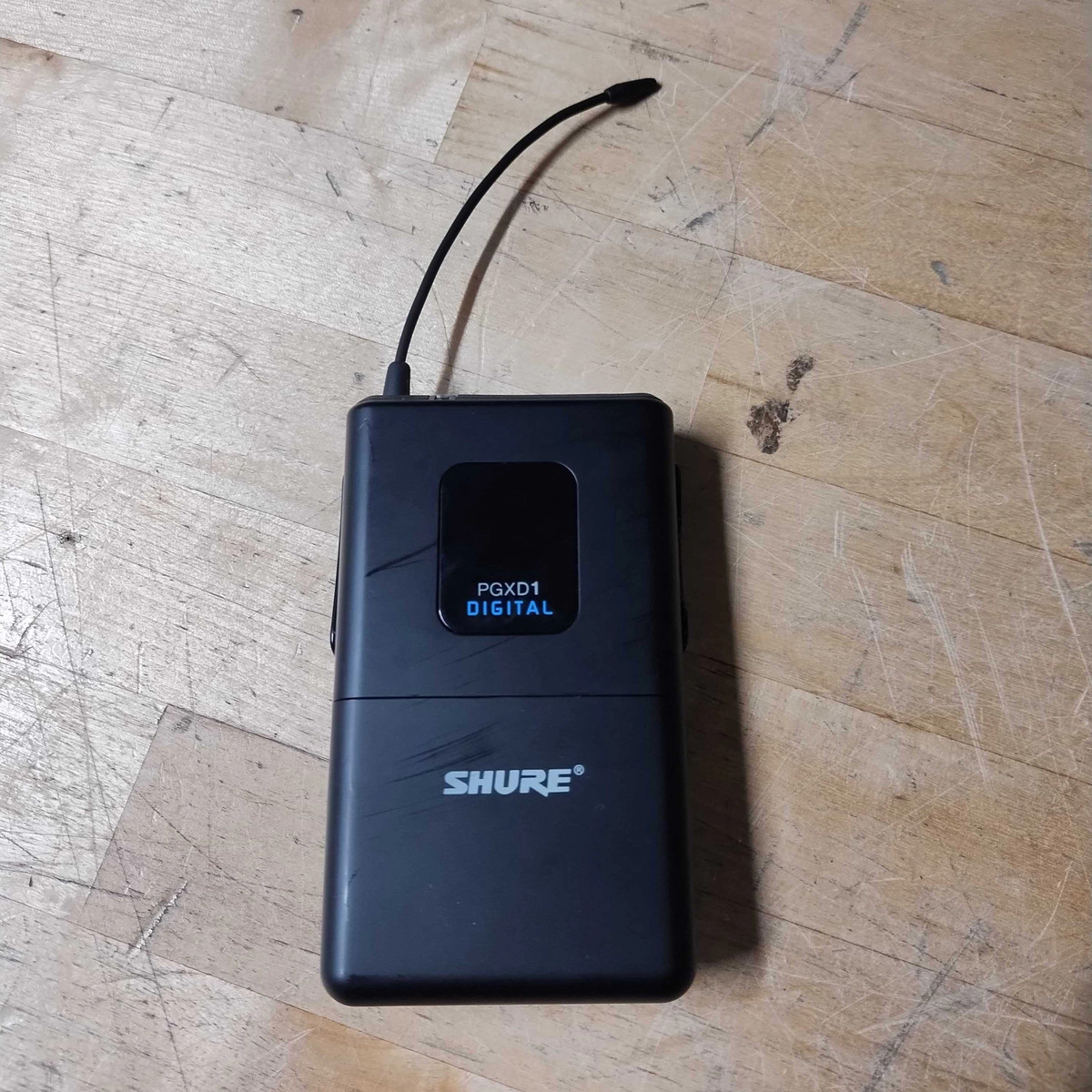 USED SHURE PGXD14/93-X8 DIGITAL WIRELESS LAVALIER MICROPHONE