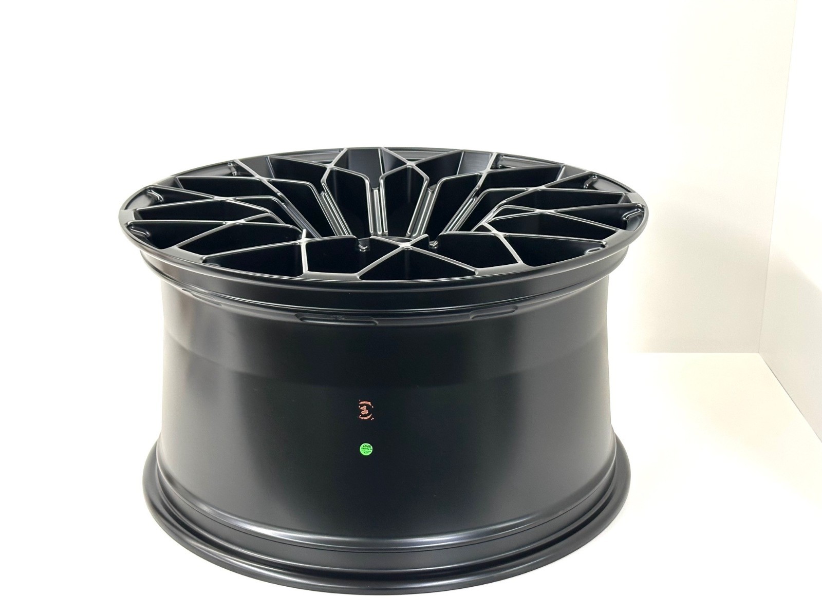 Lamborghini Huracan STO Rear Rim Center Lock Brand New OEM 4T3601017R