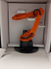 Modelo de brazo de robot nano KUKA KR Cybertech