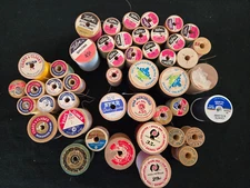Lot of 45 Vintage Wood Thread Spools Meyer Lowell Belding Coats Clark Spun Dee