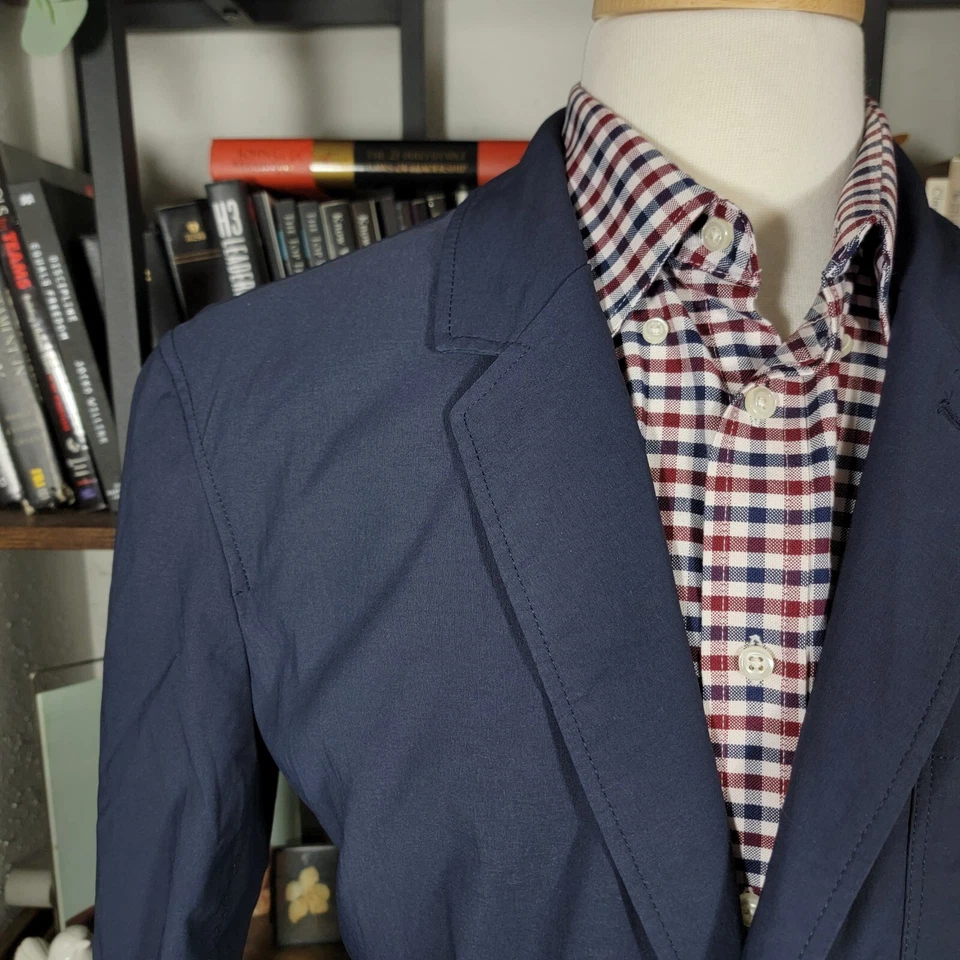 Abrigo Blazer Deportivo Eddie Bauer Para Hombre Tres Botones Azul Marino Nylon Spandex 46R Foto 4 de 4