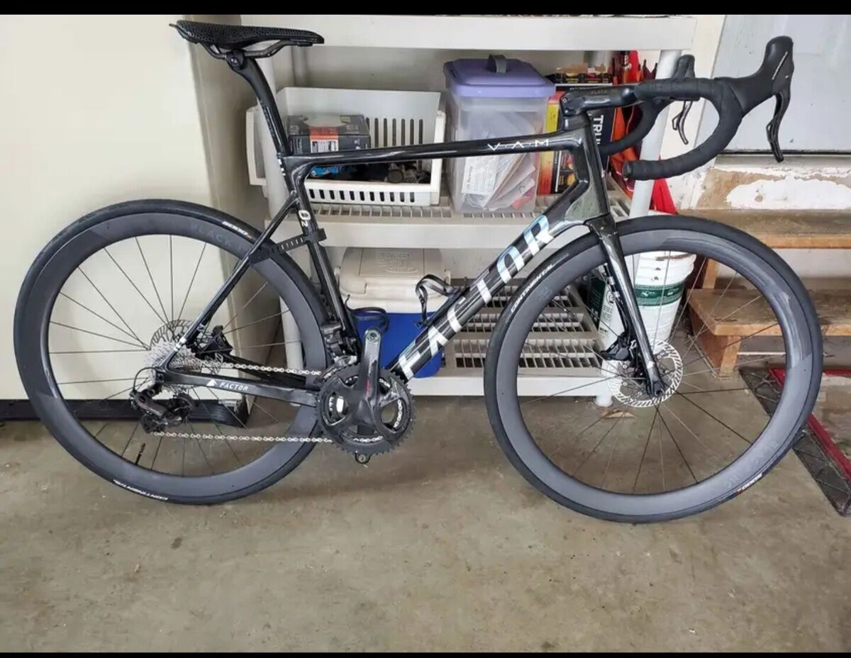 Factor 02 VAM, 56 cm Carbon Road Bike w/Disc Brakes | eBay Factor 02 VAM, 56 cm Carbon Road Bike w/Disc Brakes | eBay