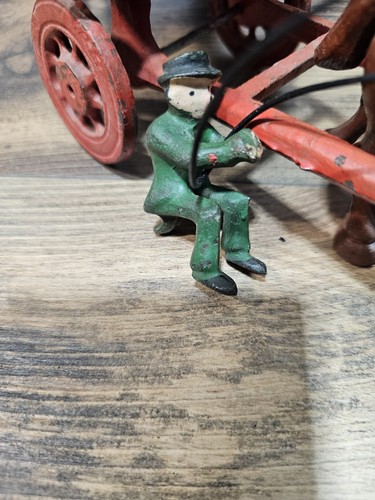 Vintage Full Cast Iron US Mail Horse and Carriage With Driver - Picture 4 of 8