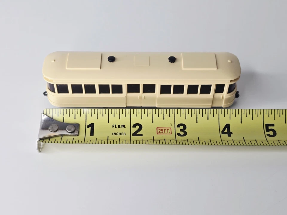 Wiking - Ho Scale - StraBenbahn Anhanger Veteran Bus #749 - Plastic - Image 2 of 4
