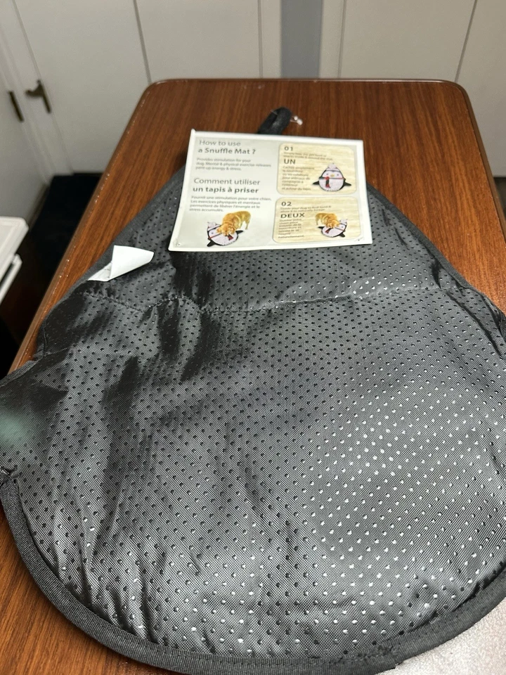 Christmas Penguins Shaped Snuffle Play Mat For Pets Dogs NWT Holiday - Image 2 of 4