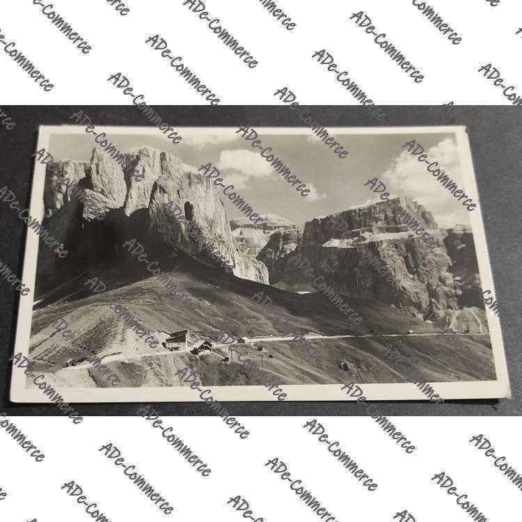 Cartolina Passo di Sella - Rifugio Maria Flora - Torri di Sella - Piz Boè
