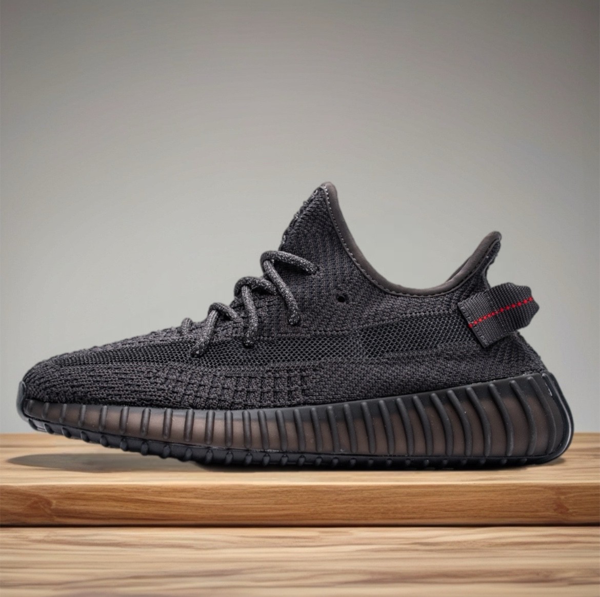 【siro】YEEZY BOOST 350 ブラック　adidas Adidas Yeezy YEEZY Boost 350 v2 