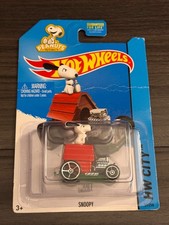 Hot Wheels - Snoopy's Flying Red Doghouse, HW City