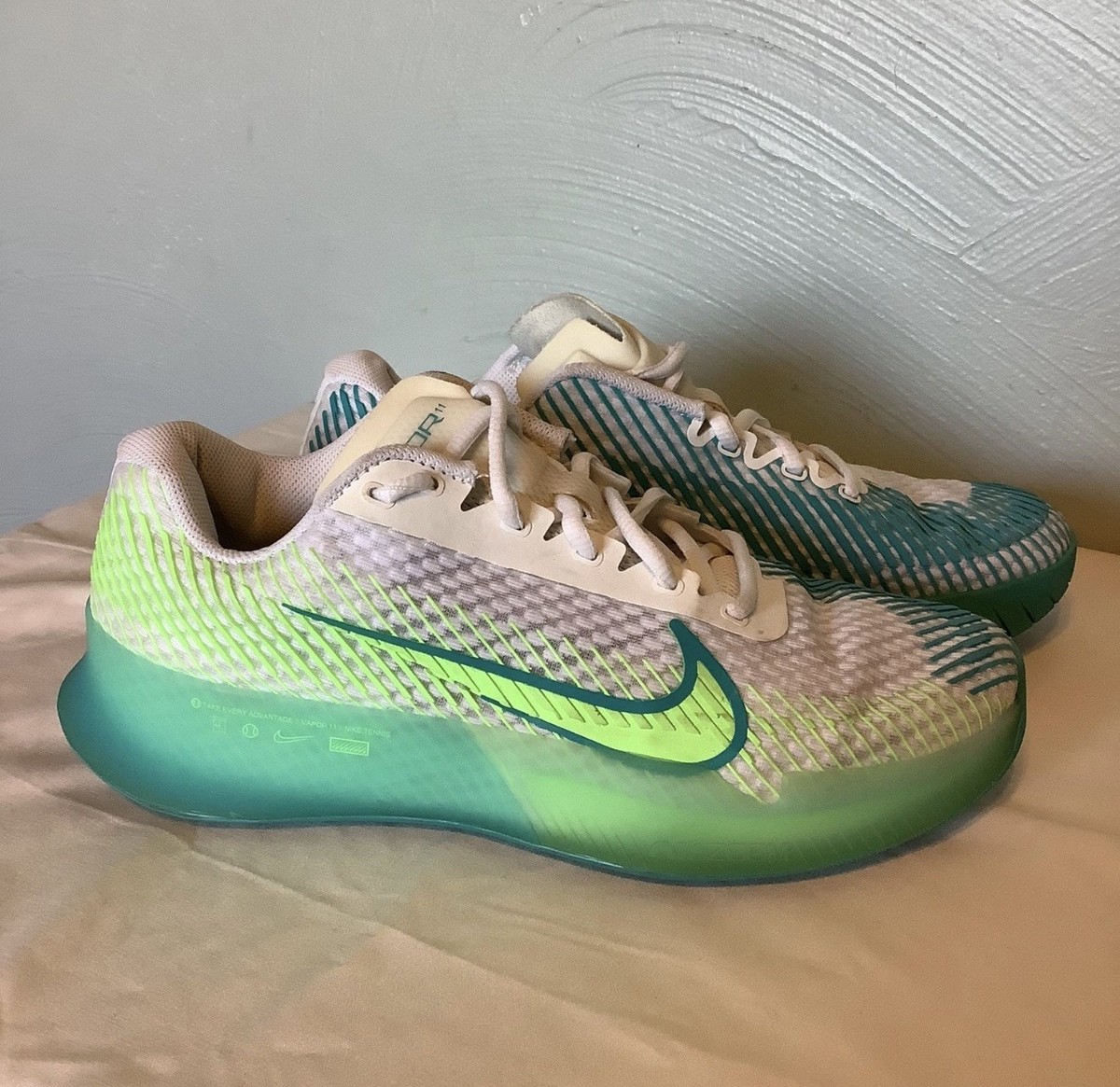 Nike Air Zoom Vapor 11 HC Teal Nebula Neon Tennis Shoes Women's